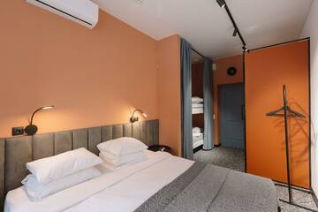 Фото номера 4-местный номер улучшенный стандарт Хостел HDhostel г. Ижевск 5