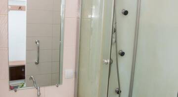 Фото номера Апартаменты с 2 спальнями Гостиница on Karla Marksa 175 г. Ижевск 28