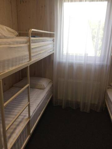Фото номера Спальное место на двухъярусной кровати в общем номере  Гостиница Hostel Dacha г. Ижевск 4